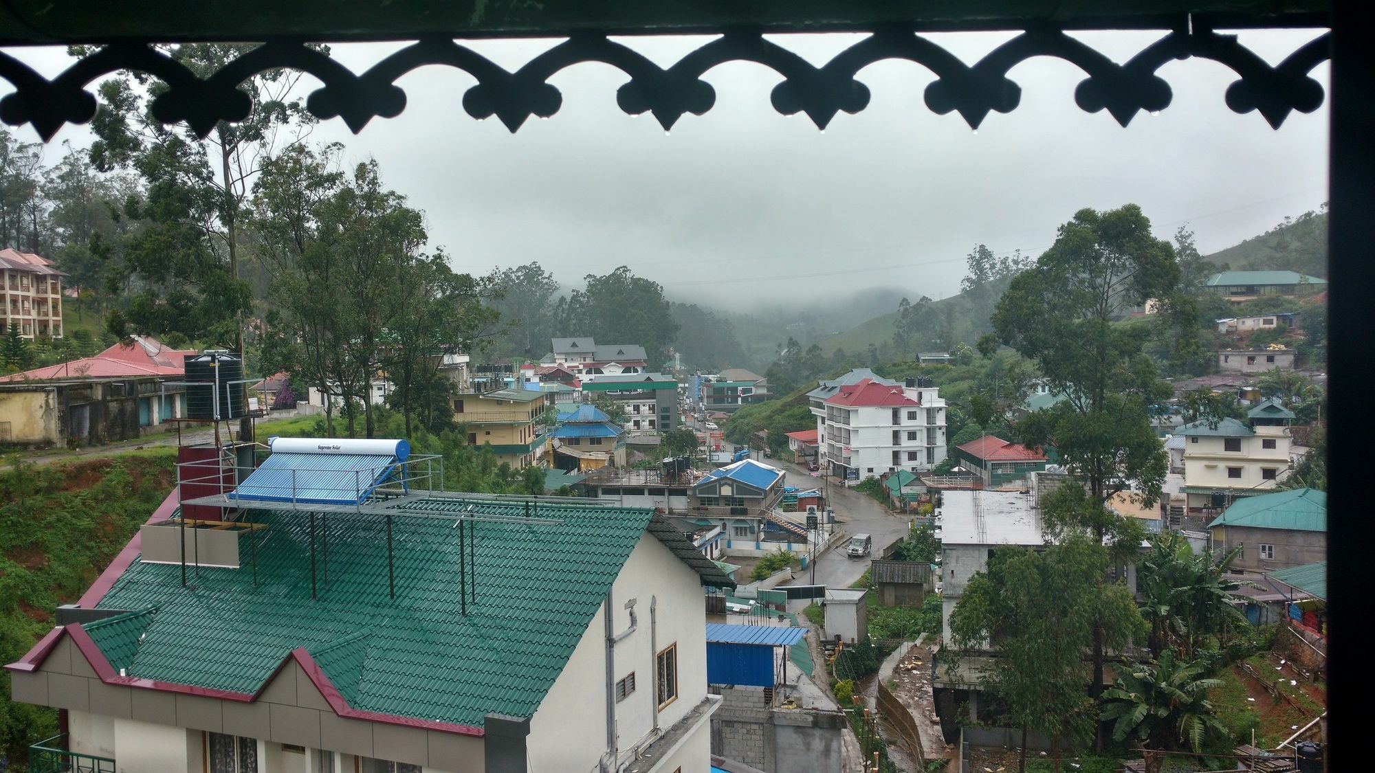 Le Celestium Hotel Munnar Exterior foto